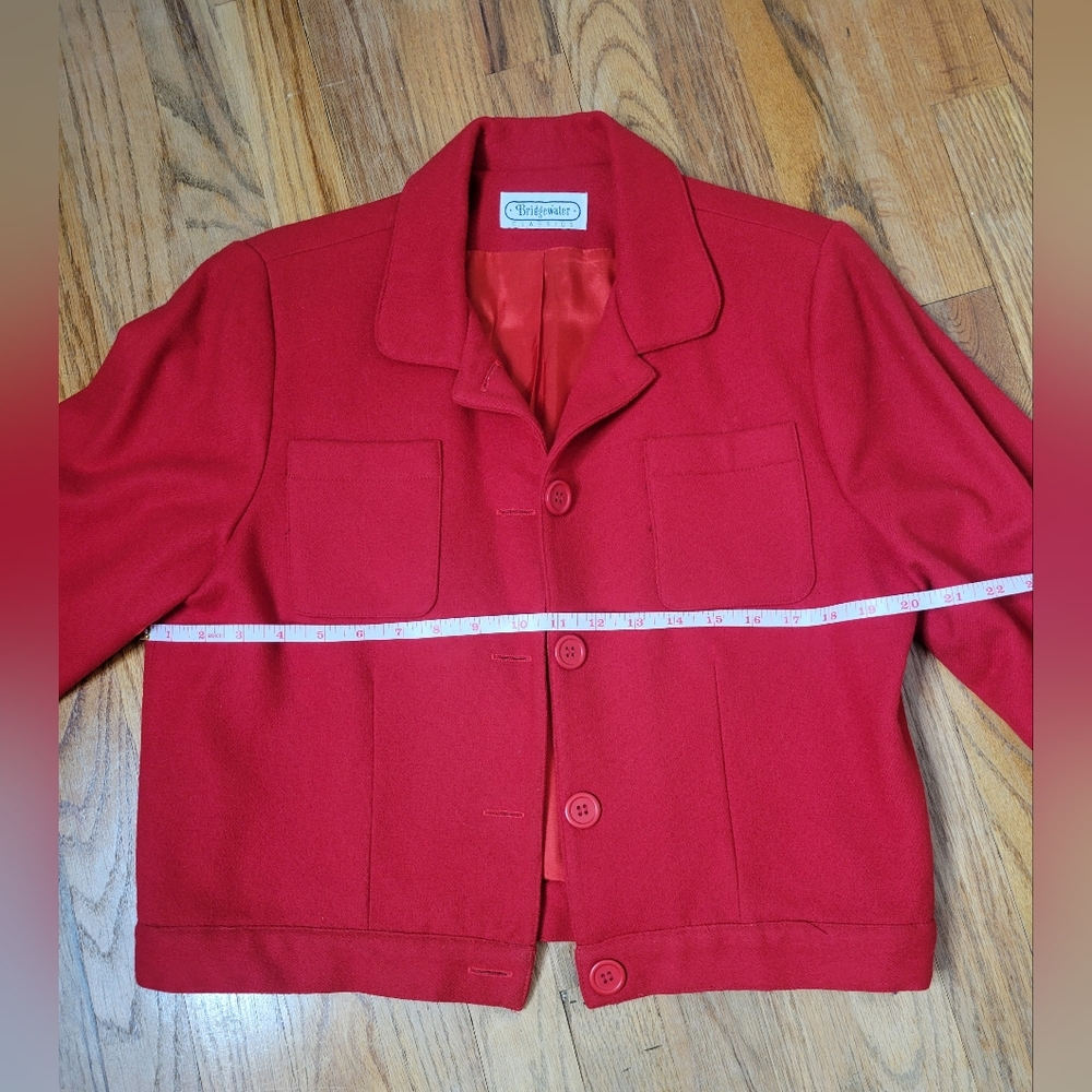 Women's Bridgewater Classic 100% Wool Long Sleeve Cropped Red Jacket Size10 - Picture 10 of 11